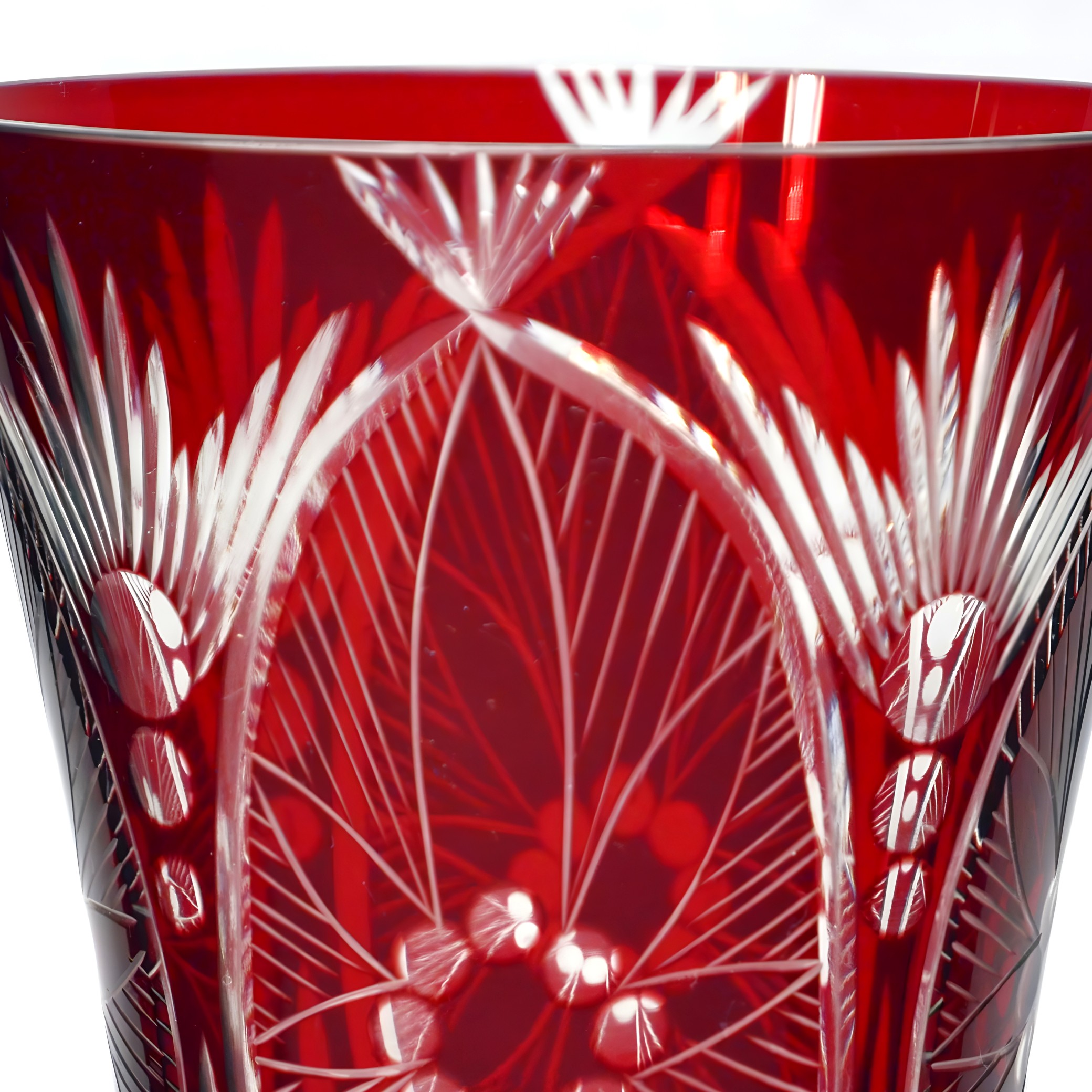 Böhmische Rote Kristallvase Aus Geschliffenem Glas, Mit Blumenmuster, Burgunder Bleikristallvase, Art Deco Graviertes Wohnaccessoire